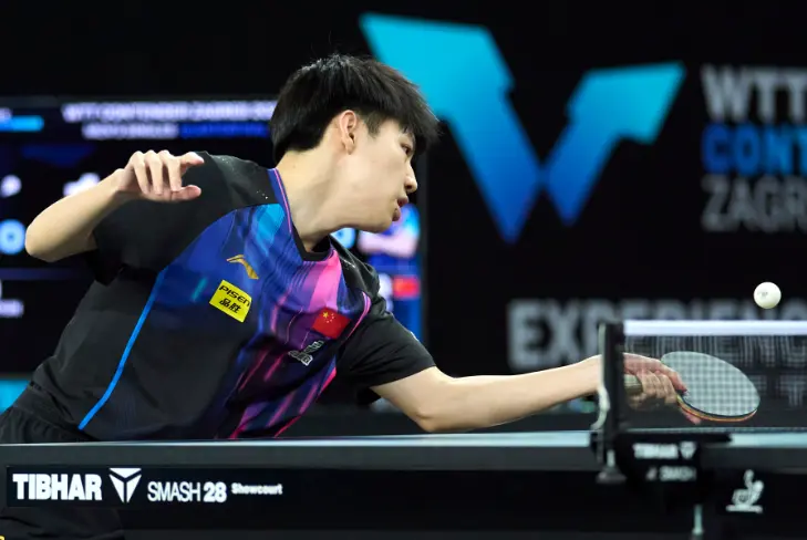 不仅迅速抹, 在和黄友政