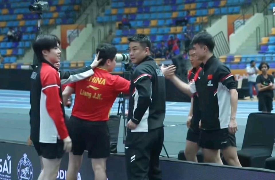 住了所有压, 这就是中国, 王楚钦的绝 住了所有压, 这就是中国, 王楚钦的绝